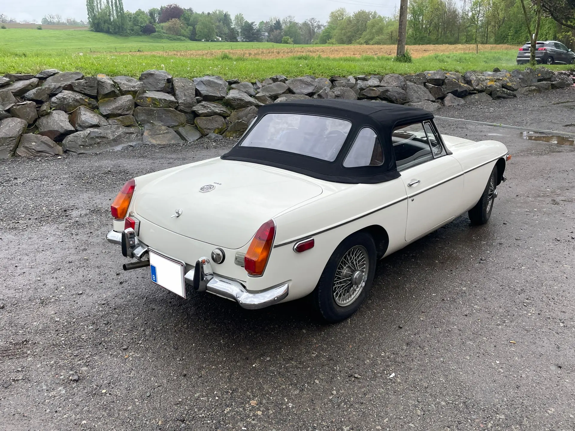 Captes MGB